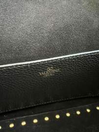 Picture of Valentino Handbags _SKUfw194737087fw